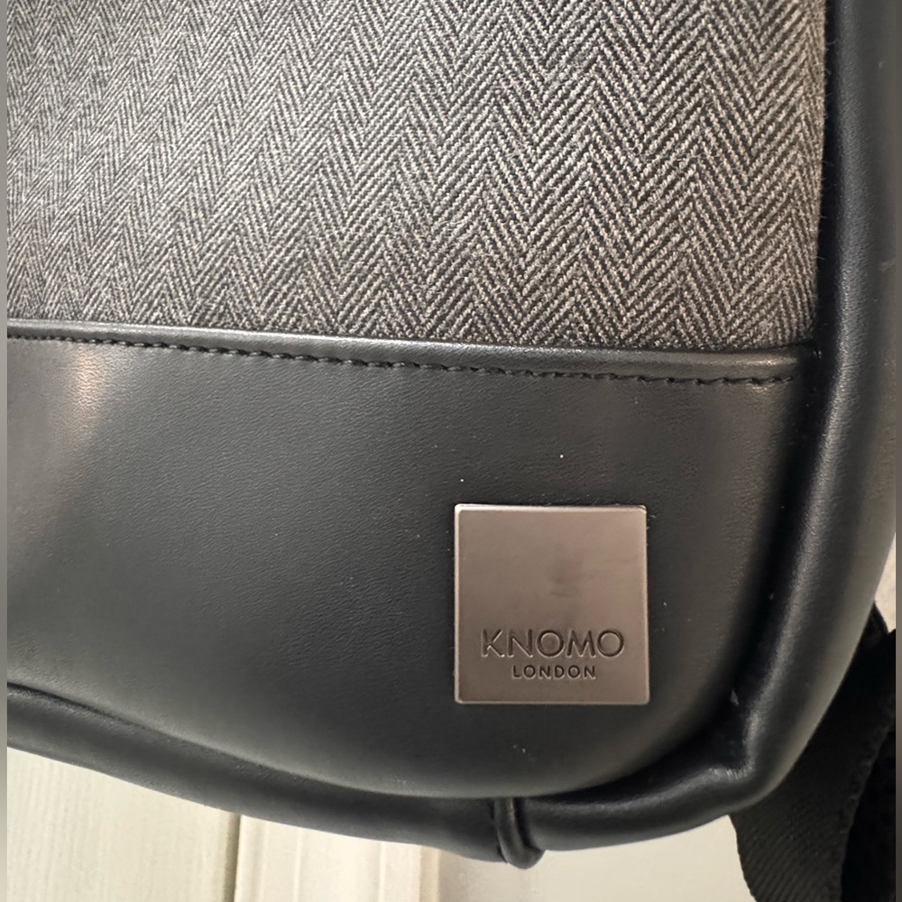 Knomo Men's Backpack - Picture 11 of 12
